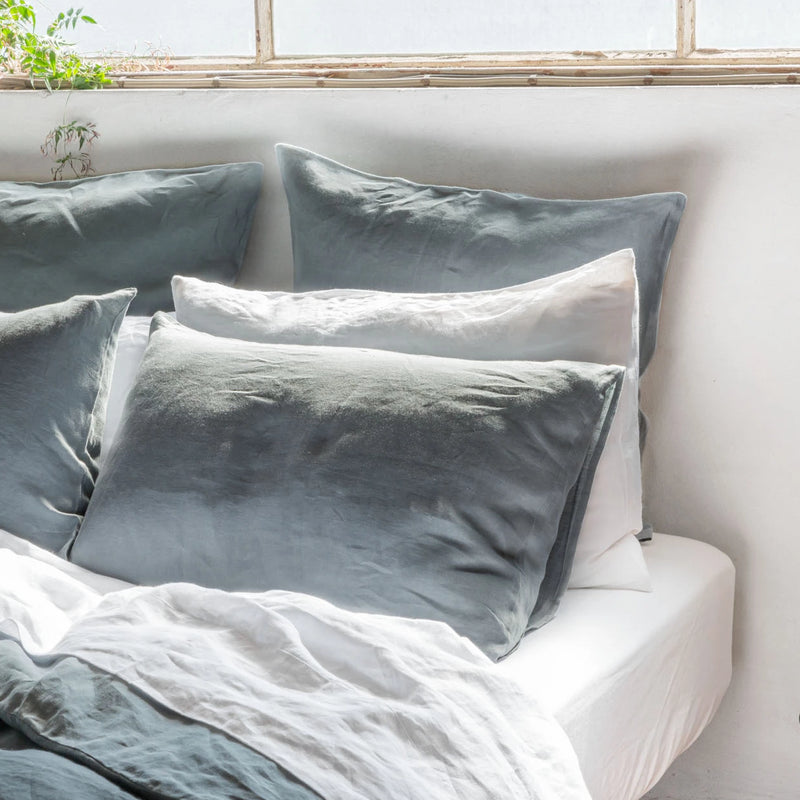 The Best Linen is 100 Belgian Linen Bedding Pillowcases DARK WHITE