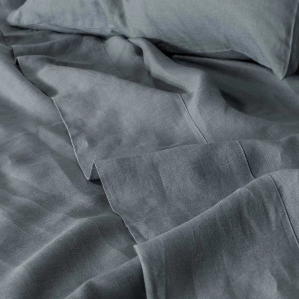 Pure Linen Bed Sheet Set in Glacier Green